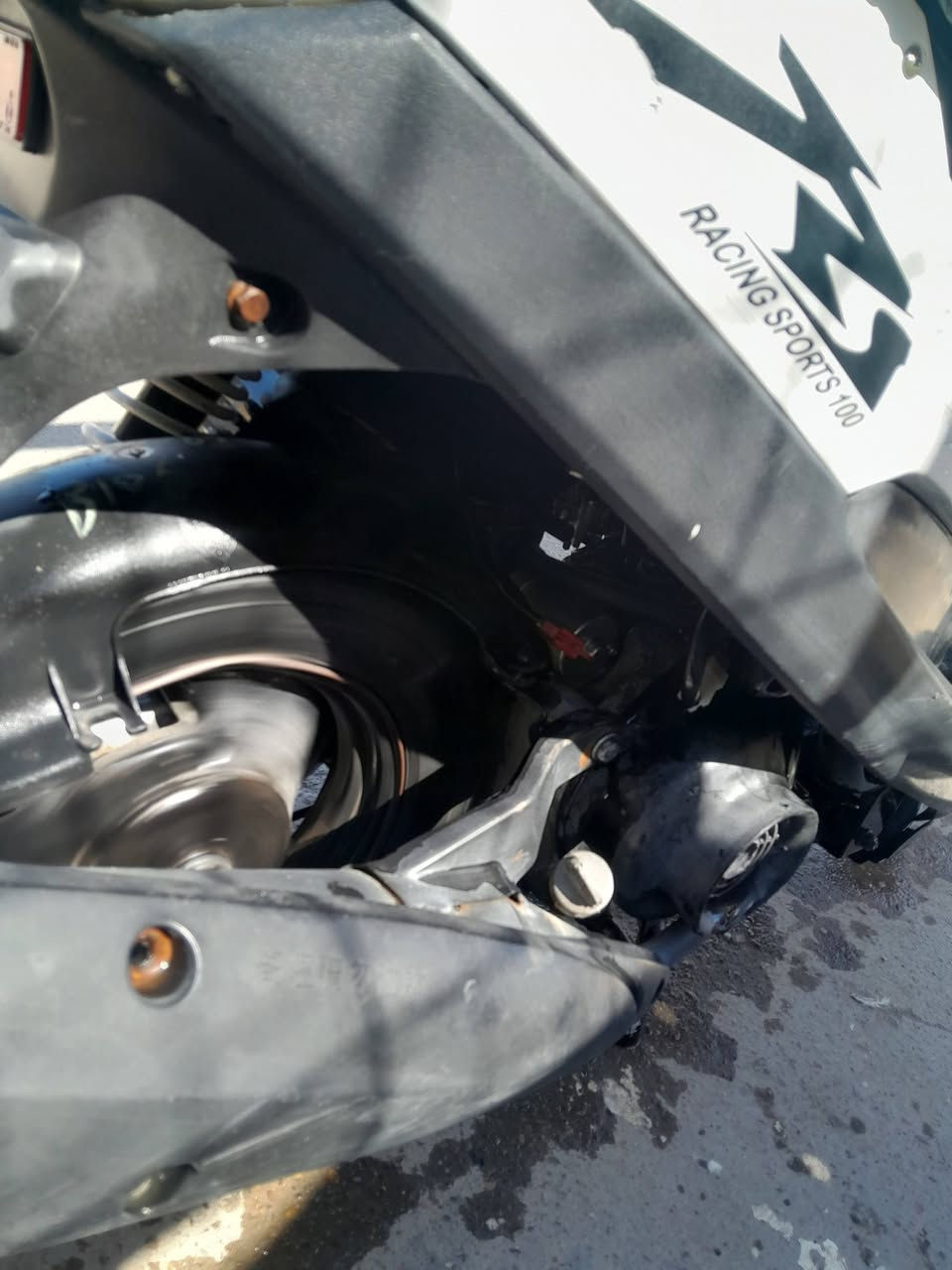 سلام عليكم
مكس عدله مكينه مكفوله 
اشاير  لاايت كله شغل سالف هندر
سعرها ٥٥٠ بيها مجال خادم الطيبين 
بغداد زعفرانيه شارع كهرباء 
رقم ***********
