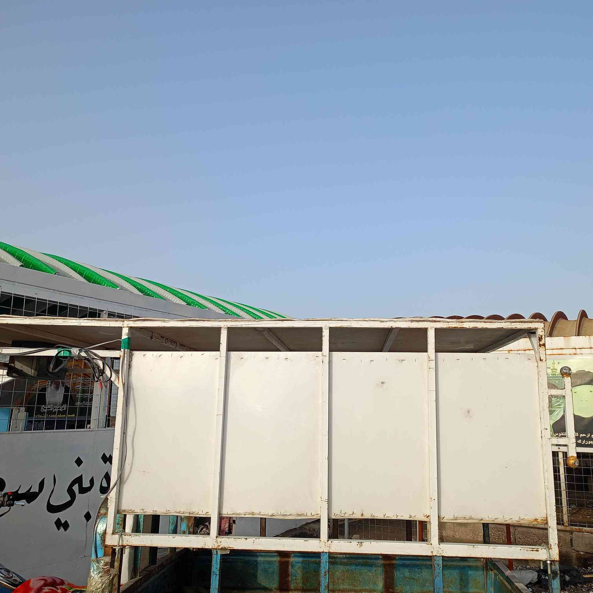 السلام عليكم مكلف  مكلف بنشر
محجر للبيع مدوشم ونضيف تريد هوه وسماعاته تريد بس هوه اللاستفسار ***********
