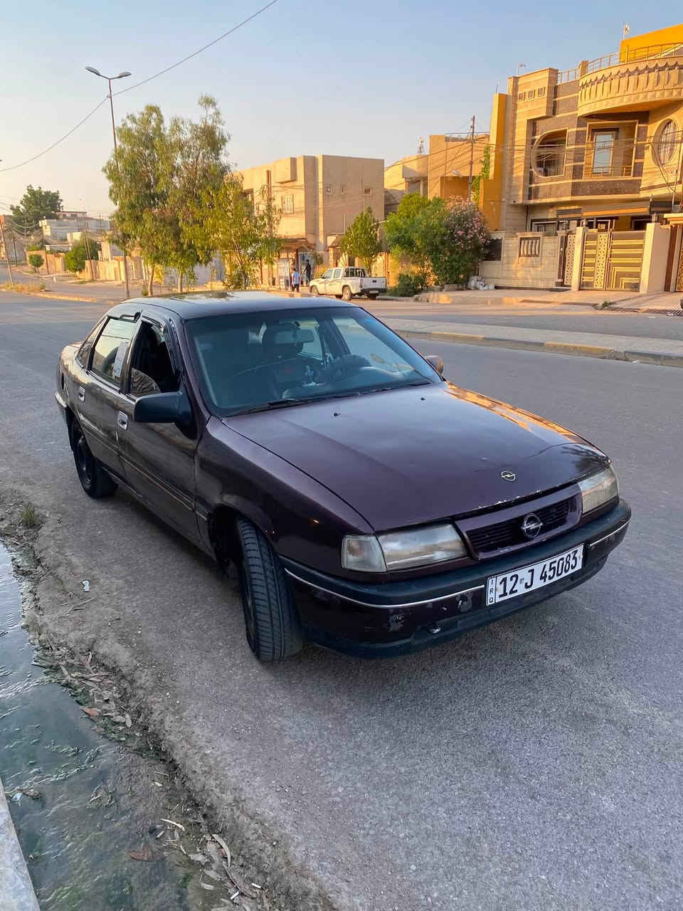 فكترا للبيع حجم 20 مصبوغه عام سعر 30$
***********
