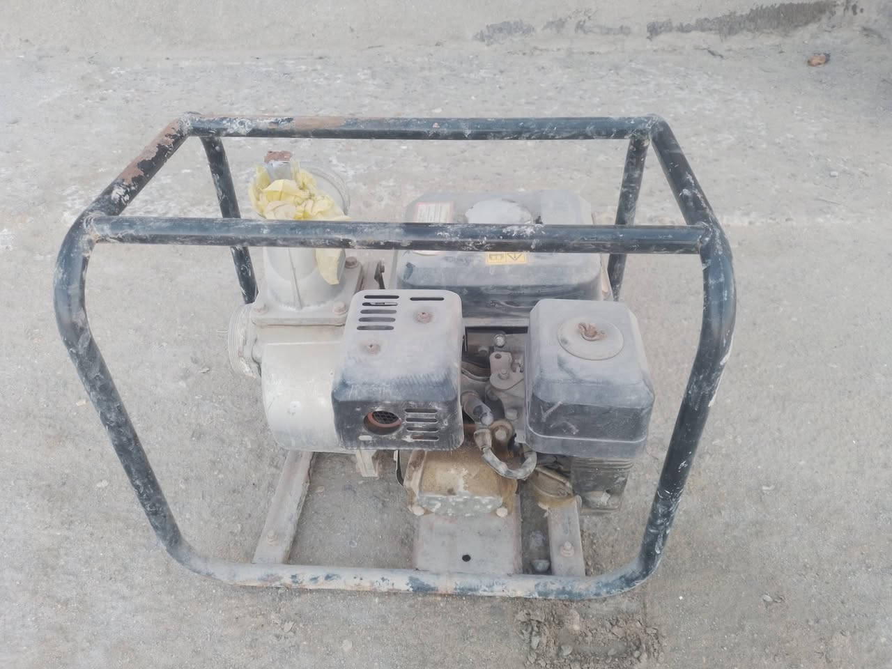 ماطور بانزين شغال للبيع
حجم (3 ونص) انج
راسلني او اتصل 
***********
