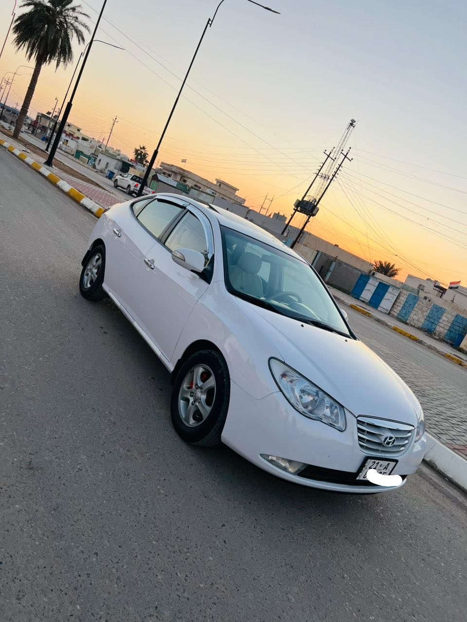 سلام عليكم ورحمة 
النترا موديل 2011 
الون ابيض 
محرك 16 دكشن عالي بدون فتح 
رقم سليمانيه جديد دولي بسمي 
داخل ملكي اصفر 
ويل كروم 
اشاير بل مري شفط 
فتحه سقف سلايت 
سياره كلين بدون صبغ 
سياره مال بيت جاهزه من كلشي 
صدر خلفي امامي جديد 
تواير اربعه جديد 
سياره ستخدام شخصي مال بيت 
نضافه فول وحله من الصور بعد وجاهزه خير وبركه 
بلعافيه ع ياخذها 
سعره 125 وبيه مجال بيع نقد فقط 
مكان سياره صلاح الدين شرقاط 
ملاحضه سونار معاها فحص  ***********
