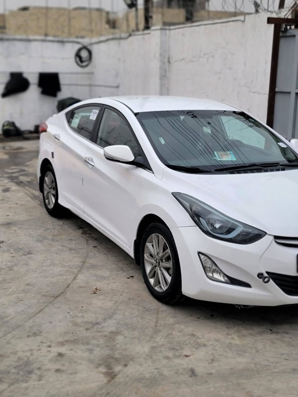 النترا خليجي موديل 2014 شكل 2016
نص فول 
اشاير بالمري
تخم تاير جديد باتري جديد
السونار كما موضح بالصورة 
مكاني بغداد 
 السعر 123 وبي مجال
***********
