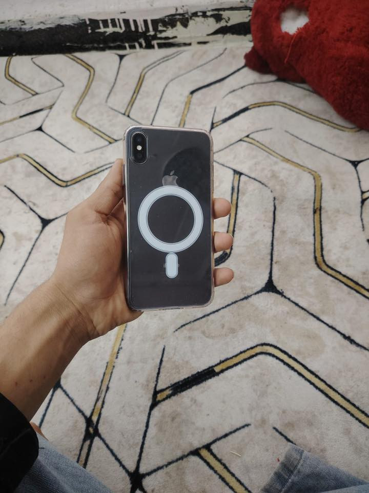 Xs max
مبدل شاشه وبطارية اصلياتت 
واكامره خلفيه واكفه ماميه مابيه شيي

🟩مراوس بهونرx9b اوd
ستفسار ع رقم***********
