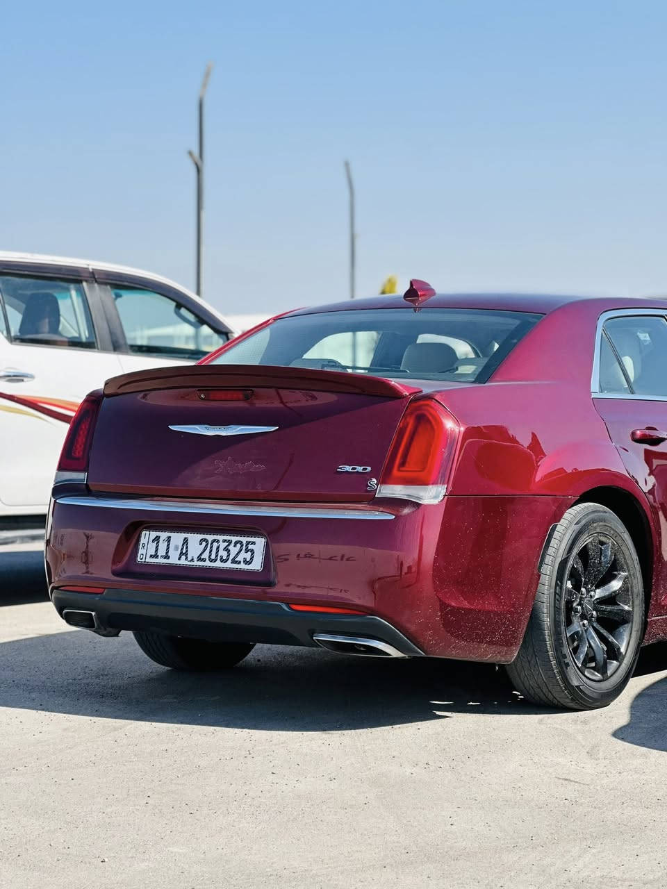 بسم الله
كرايسلر اوباما C300 ( الشايب )

➖➖➖➖  Chrysler C300  ➖➖➖➖

السنويه لغايه  هزه جديده كلشي جديد ومبدل اله دهن وفلتر ومسوي اله حمام وصيانه كامله لاكلوب محرك ولا اي نقص بل سياره وب اسمي تحويل مباشر. 

الموديل / 2018 
بالسنوية 2020 
معلا فقط بالسنوية 

سليمه من الترميز وتبديل  واللعب بأرقام الشاصي  على الفحص

المسافه المقطوعه /:- 87 الف حقيقي 

السياره / بغداد

حادث امريكا جاملغ عكس السايق مبدل  وجاملغ  الخلفي عكس السايق مصبوغ

 سونر موجود .

مواصفات /:- 

بانوراما عل طول السقف 

كشنات الامامي كهربائي
 

الكشنات الامامي تدفئه 

 

مرايات الجانبي هيتر.

دخول ذكي ابواب لمس تفتح وتغلق 

تشغيل عن بعد ( شغال) 

مرايه داخليه عاكسه للضوء 

شاشه وسطيه لمس مع كل  اوبشنات 

مثبت سرعة وتحكم

لايتات زينون اصلي 

سيارتي الخاصة نظيفة ماملعوب بيها يم مصلحين  ولا ماشيه خط على ايدي والحمدلله 

والمواصفات الباقيه المعروفه.

السعر /:-205 ورقه 

التواصل يكون عل خاص او رقمي الخاص 

***********
