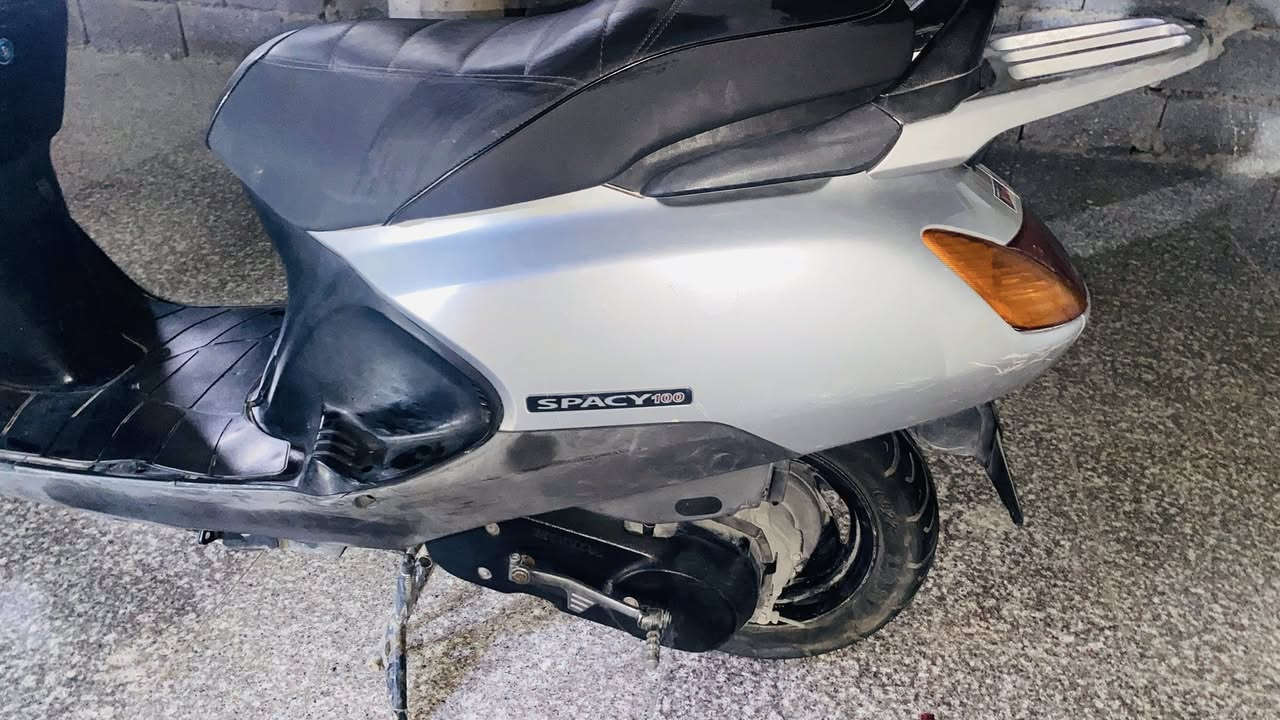 دراجة سبيسي للبيع مكفولة ما مفتوحة وسعر خاص  كوت الزهراء 
***********
