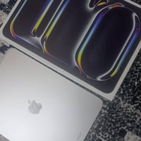 ايباد 11 برو M5 • بطارية ١٠٠٪ • ضمان ٨ اشهر