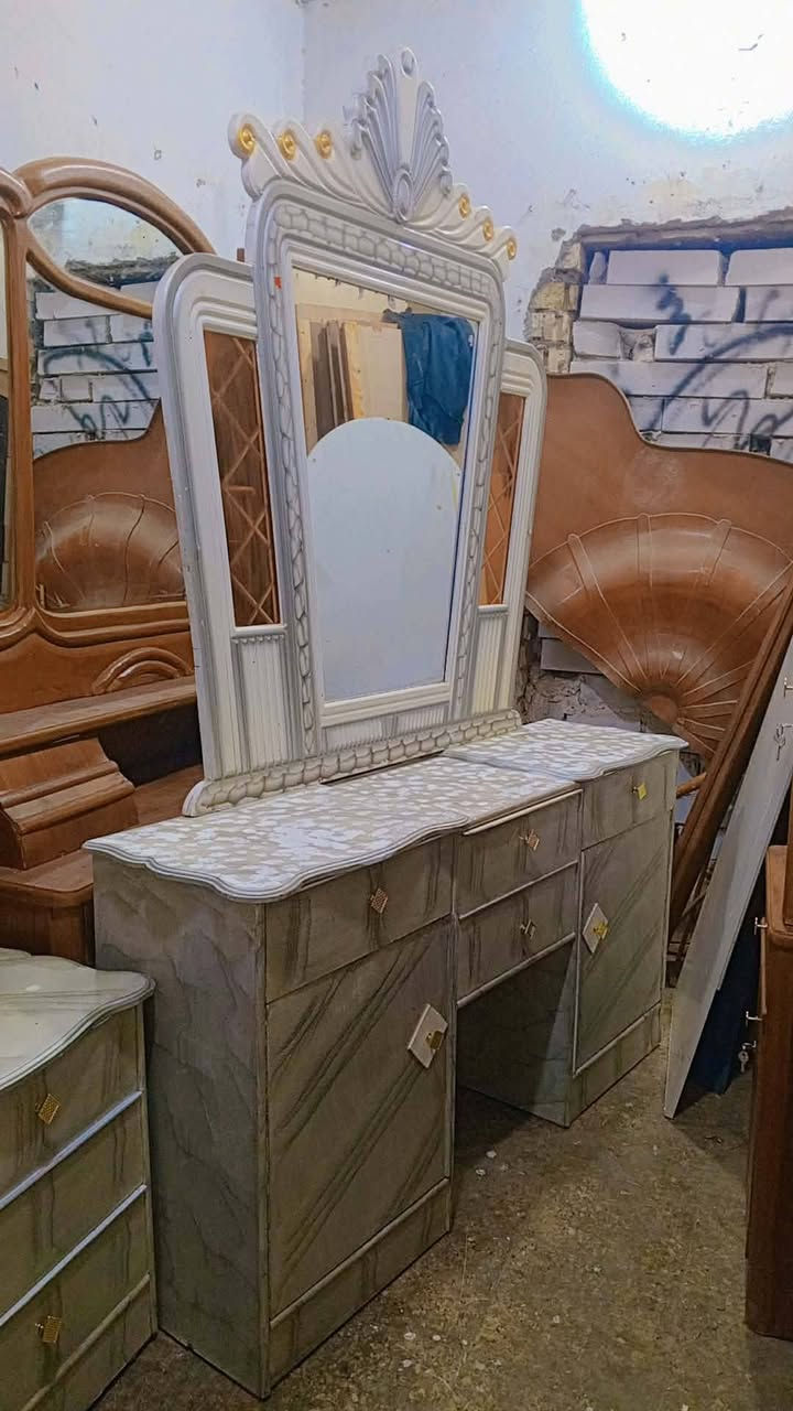 غرفه تسكام كولش نضيفه 650شراي تفضل خاص


**إذا كنت صاحب هذا الإعلان وتريد حذفه لأي سبب، رجاءا أرسل رسالة إلى الدعم الفني**