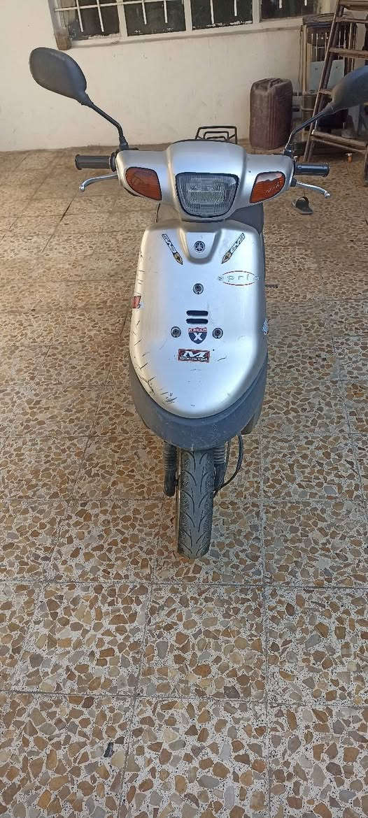 مأطور بوتين قفل اكسن دبل سكليتر شغال كامل مكان حي صدام السعر 300  وبي مجال للطيبين رقم الموبايل ***********
