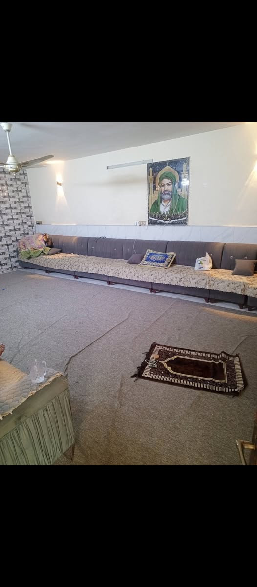 بيت للبيع طابو صرف بسمنة  مساحة 200 متر ركن استقبال كبير +غرفتين  + الطابق الثاني  غرفتين  + سطحين عنوان البلديات حي التراث الطابو خلف إعدادية  المشتل  سعر 300  وقابل للتفاوض  ‏‪***********‬‏
