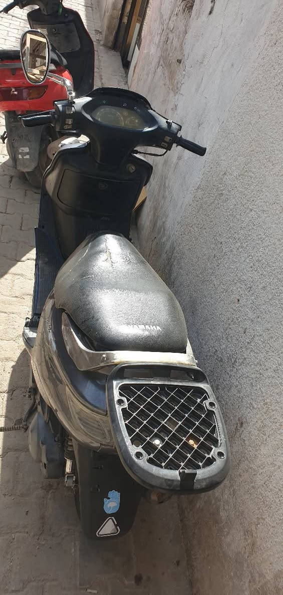 سلام عليكم دراجه فراشه للبيع  كفاله عامه كلشي مابيها محرك مامفتوح  تايرات جدد كهربائيات كلها شغاله  سعر575بيها مجال مكاني نجف مشخاب رقم التليفون ***********
