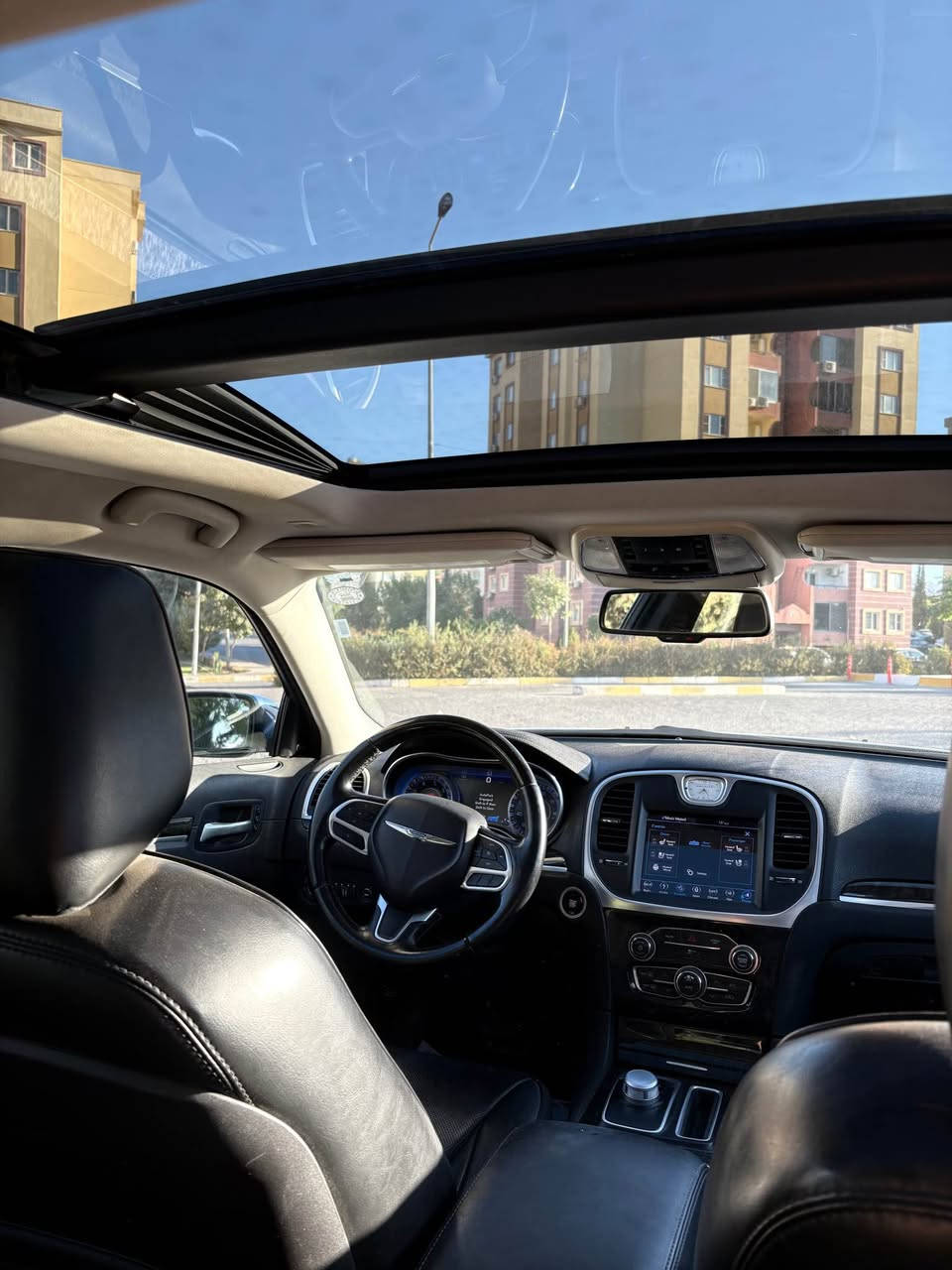 سلام عليكم 
اوباما 2018 C فول مواصفات
سعر 270 وبيها مجال للشراي

ماشية 80ميل  حقيقي بشرط  سيارة مال جناي استعمال شخصي صارلها اربع سنين يمي ، نظيفة جداً 

سنوية تنتهي بنهاية ال2026

كلين تايتل مكفول من الحادث والصبغ والتبديل
 ما عدا دعامية خلفية صبغ

فول مواصفات 
بانوراما
تبريد كشنات امامي
تدفئة كشنات امامي
كشن خزن ميموري
كشنات جلد 
كشنات كهرباء
كشنات خلفية تدفئة
ستيرن كهرباء
ستيرن تدفئة 
تشغيل عن بعد
كاميرا خلفية 
تعتيم مرايا
سستم صوت Alpine 
بلاجكتور
كير ماوس
شاشة كبيرة
تحكات ستيرن
مثبت سرعة
وباقي مواصفات الاوباما المعروف 

رقم تلفون 
***********
*********** دهوك, العراق
