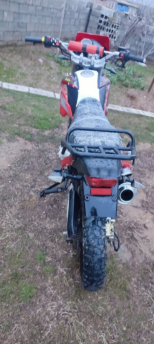 کەویار ڕاتەر
مکینە٢٠٠ بەشەرت هەمووبەشەکانی
***********
شوێن پشدەر بشدار, السليمانية
