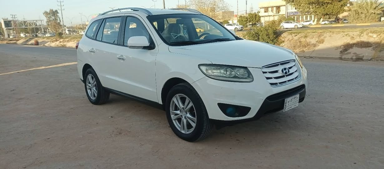 سلام عليكم الاستفسار ***********السعر 137 للبيع سنتافي خليجي موديل 2011 مكفوله كفاله عامه عده شبر بارد بجملغ الامامي فقط سونار بلمنشور  كير محرك حدادين تبريد مكفولات سياره على وضع الشركه جديده ماشيه 137 حقيقي موصفات فول 6سلندر 7راكب بصمه فتحه شاشه كامره تحكم جهتين أشار بلمرايه كشنات كهرباء مري شفط 
3قطع تبريد دخل بيجي فولل للخير السعر 137 رقم بغداد
