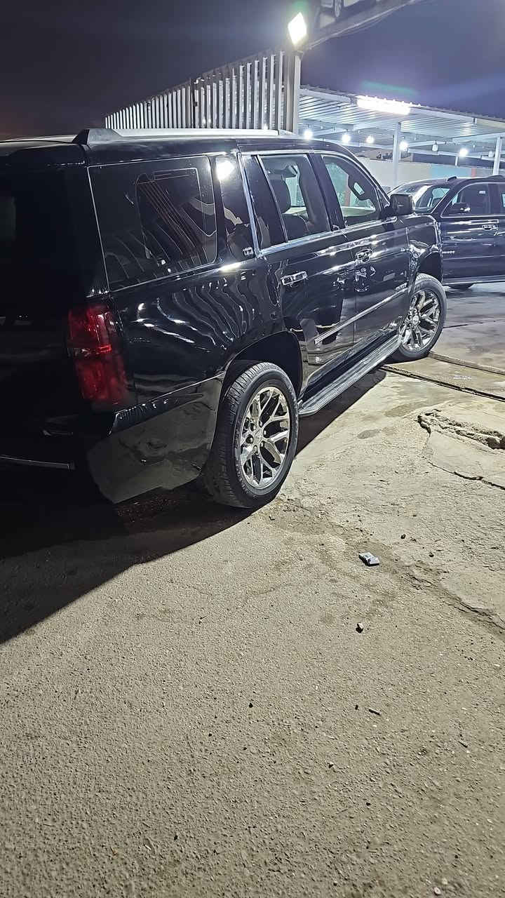 تاهو 2016 LTZ معروف  موصفتها فول للخير بجم كبس 310 بيها مجال ترهم مرواس حسب قناعه


**إذا كنت صاحب هذا الإعلان وتريد حذفه لأي سبب، رجاءا أرسل رسالة إلى الدعم الفني**