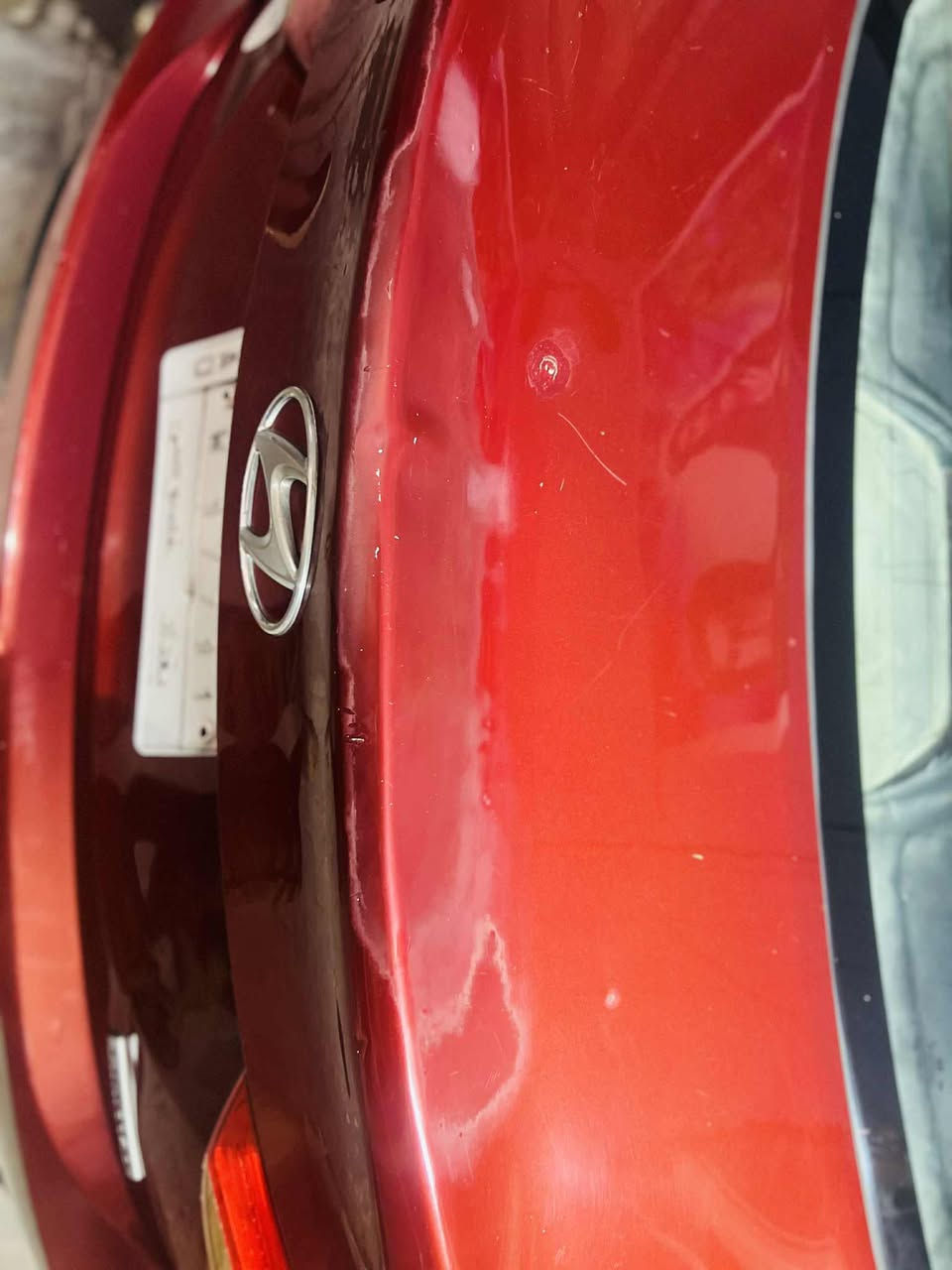 لسلام عليكم النترا 2012 وارد حادث جاملغ مصلح نفسه والبنيد مبدل وبيها تصليح الغد اليمنه موضح بالصور سياره فول مواصفات عدا البصمه جاهزه بغداد باسمنه للبيع أو مراوس  حسب القناعه السعر 105 
***********
