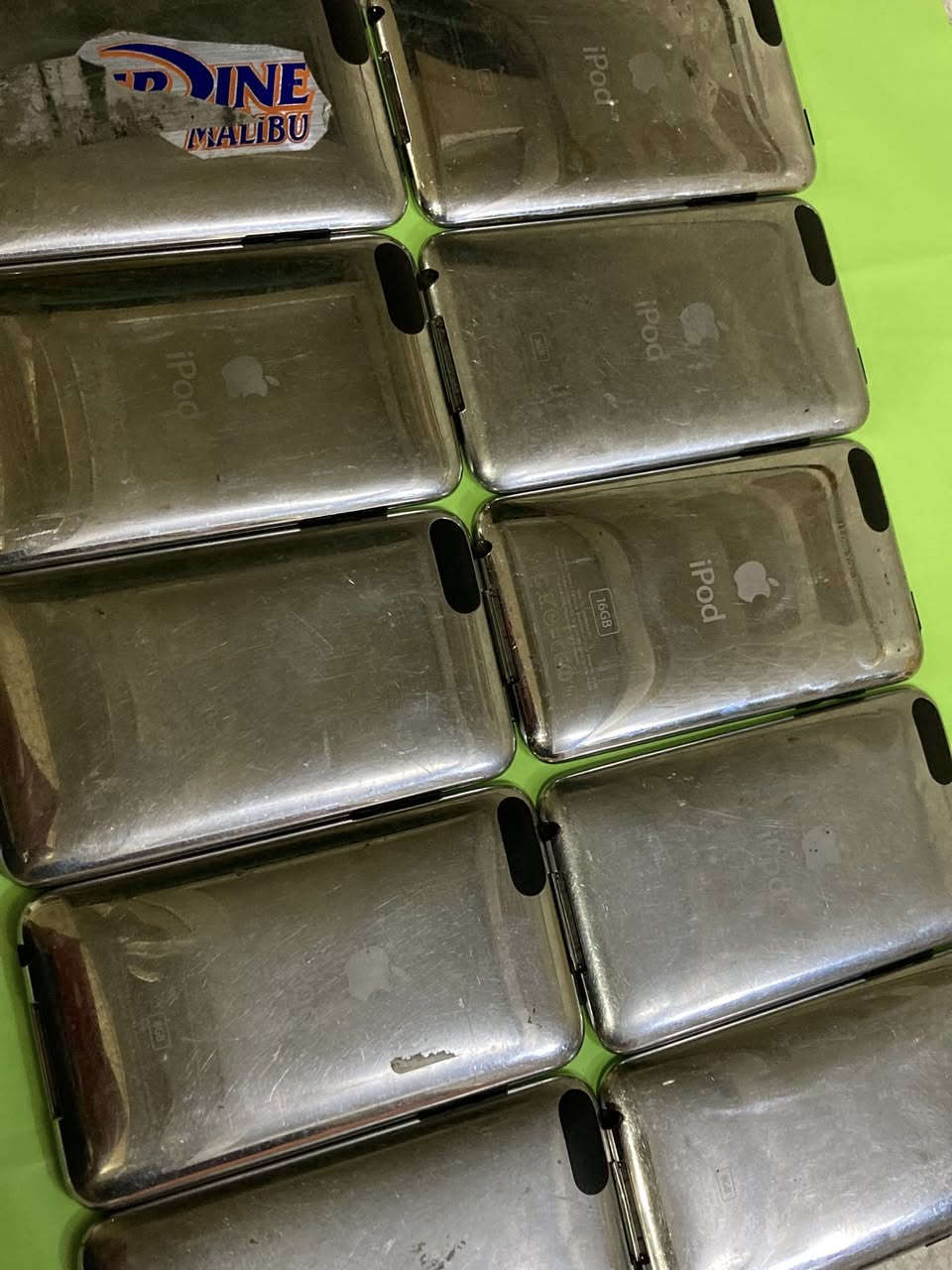 iPod 
أمريكي 
الذاكره 8G
نظيفات 
القطعه 35 الف


**إذا كنت صاحب هذا الإعلان وتريد حذفه لأي سبب، رجاءا أرسل رسالة إلى الدعم الفني**