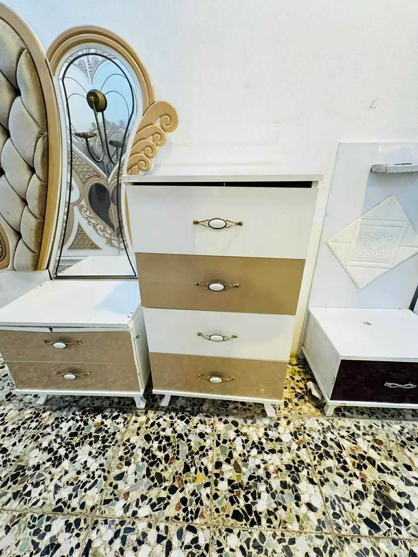 غرفه 7 قطع نضيفه وضخمه سعرهه 525 الف
مكانها نجف


**إذا كنت صاحب هذا الإعلان وتريد حذفه لأي سبب، رجاءا أرسل رسالة إلى الدعم الفني**