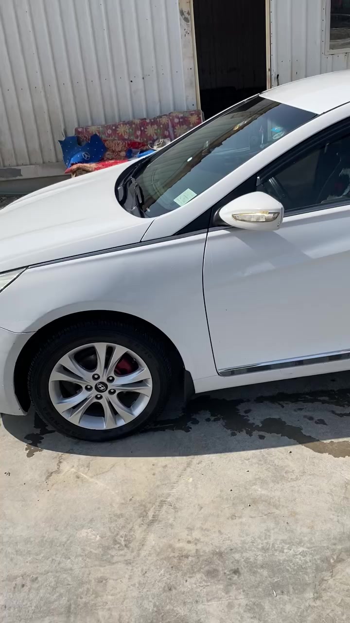 سوناتا 2011 خليجي كفاله بيهه شبرين بارد بالباب رقم دولي قادسيه باسمي سنويه ل28 مال جناي السياره ***********
