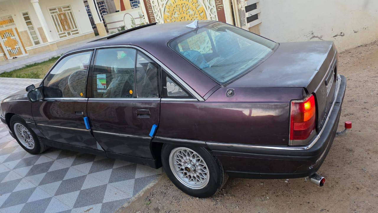 اوبل موديل 92 رقم انبار ألماني سنويه جديده 30 انكليزي هسه جديده محرك الفين بلادي  خوان سياره عل بلاد مكفوله من صبق ضربه عل شركه محرك كير صدر كهربايات تخم تاير كله جديد سياره مال جناي متعوب عليه جهزه من كلشي بدون نقص تراي شرط عل شركه متعوب عليه شواصي مكفوله خويس ماكو. عل بلاد سعر 38 وبيه مجال بسيط كلش مكاني رمادي


**إذا كنت صاحب هذا الإعلان وتريد حذفه لأي سبب، رجاءا أرسل رسالة إلى الدعم الفني**