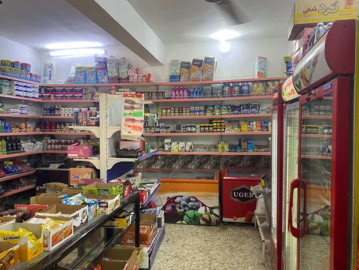 اسواق للبيع  السعر ب(25) الف
*********** اتصل وتعرف التفاصيل اكثر
للمعلومة السعر حقيقي الله شاهد
