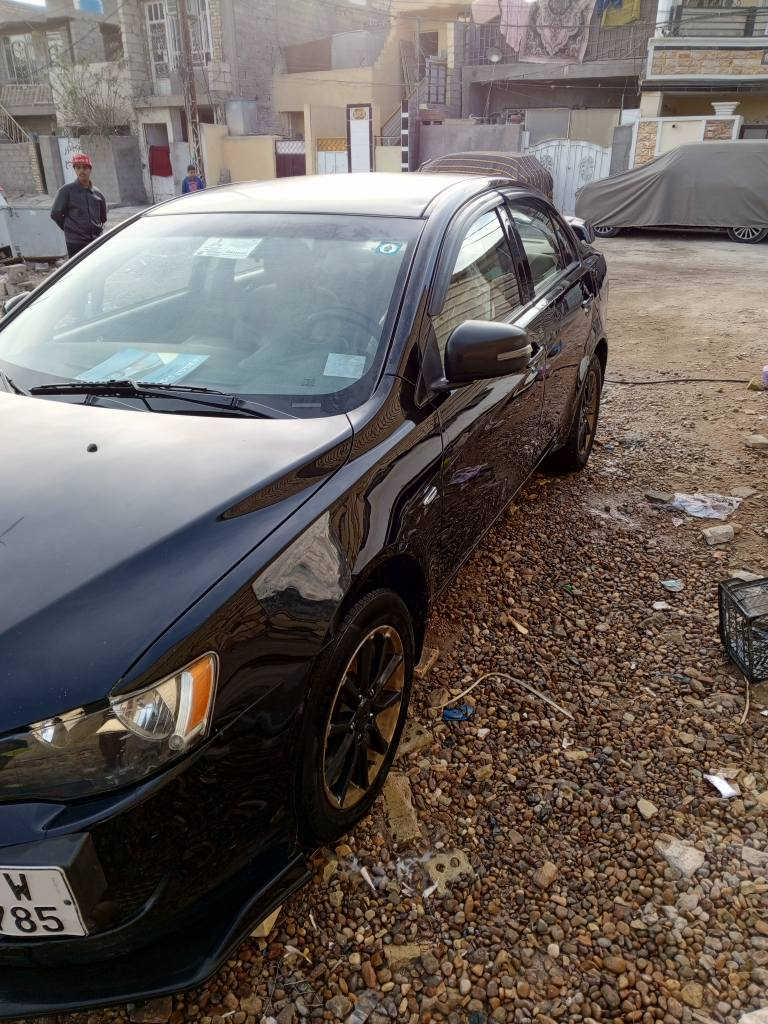 لسلام عليكم اخواني الاعزاء من رخصة الادمن المحترمين للبيع لانسر قرش فئة EX خليجية موديل 2016 رقم بغداد دولي جديد بسمي مكينة 1600 دوش كير AT مكفولة من الصبغ والتبديل فقط جراد بسيط مكينة كير مكفولات خير من الله تبريد ثلج منظومة جديدة تخم تاير جديد صدر أمامي خلفي جيد جدا شاشة أعطال ابلادية مع شاشة وكامرة لاب تاب HD اشاير بالمري العنوان بغداد الدورة السعر 108 هاتف 
***********
***********
اسف على الاطال بغداد, العراق
