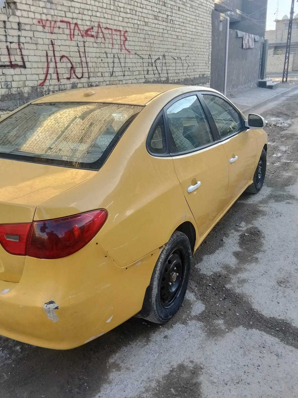 السلام عليكم سيارة 2009النترا صابونه بيهة بالجاملغ ليفوك  الايمن والايسر شويه السنويه 2030تسقط مكان السيارة بغداد مدينه الصدر ***********
