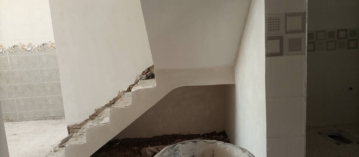 سلام عليكم اني خلفه مبيظجي متفرغ حاليا شغل درجه اولى وباسعار مناسبه مكاني  بغدادقريب حي النصر وشتغل تصليحات  واخذ  قطعي ***********
