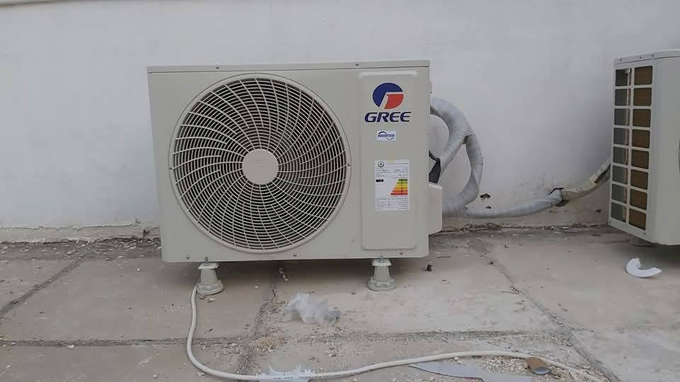 السلام عليكم اني فني تبريد السبالت فتح النصب وشد هذا رقمي ***********ابو عمار
