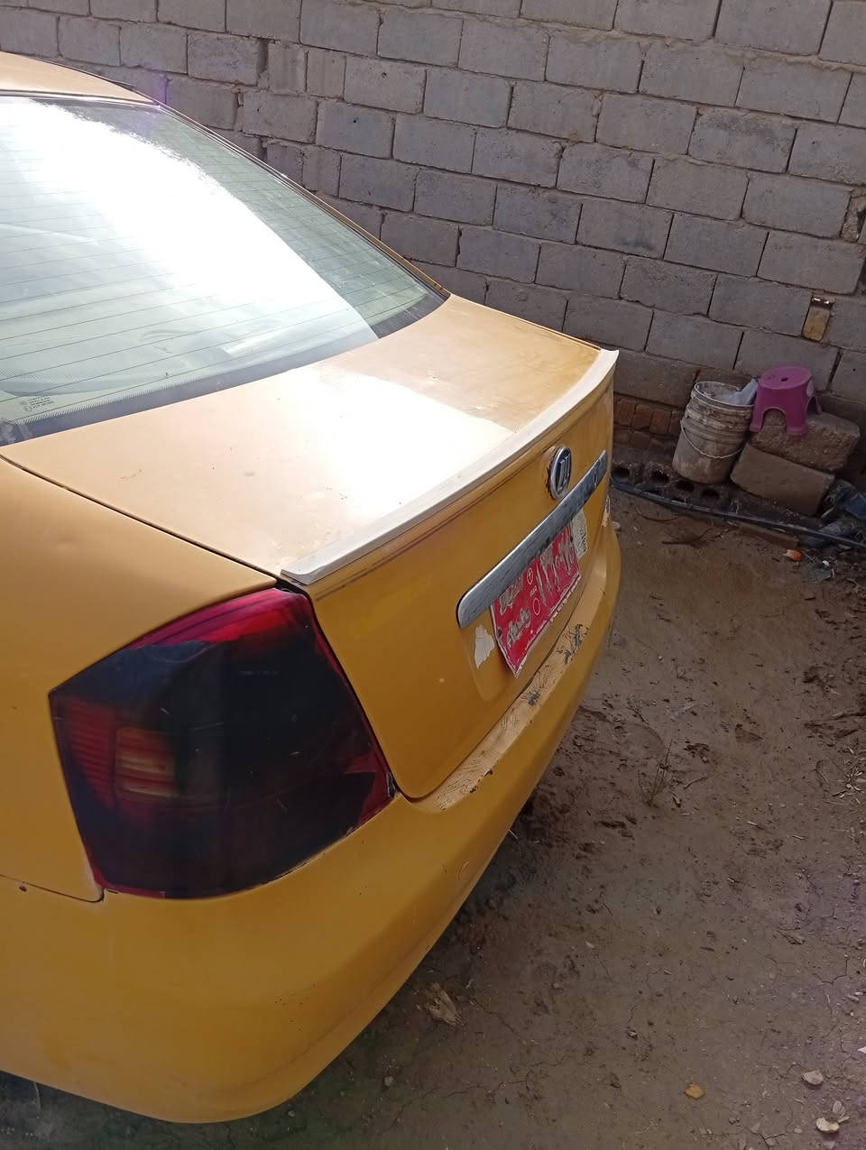 السلام عليكم ليفان للبيع مديل 11 جاهزه كير ومحرك جديد رقم بغداد احمر سنويه عضم عاج  مالك بلديوانيه ماواصله حداديه نضيفه غرفه جلد على اللبلاد كهربائيات شغاله مكاني بابل السياحي السعر 14 التفاصيل على *********** او مراوس بوبل
