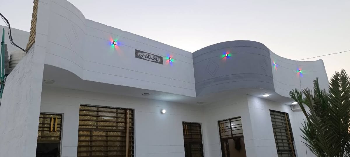 الهم صلي على محمد وال محمد
600متر مع دار بناء حديث ع شارع العام كربلاء طويريج سيطره ام الهوى ع خدمي الزوار يتوفر كافات الخدمات جنس الأرض طابو 25بسمي باقي تفاصيل اتصال ع ارقم *********** غير متواجد ع النت
