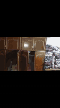 السلام عليكم كنتور للبيع كنتور نضيف مستعجل ع البيعه مكاني سبع اقصور شارع ابو علي يده مكسرات عوزه اقفاله  سعره 100وبي مجال ***********
