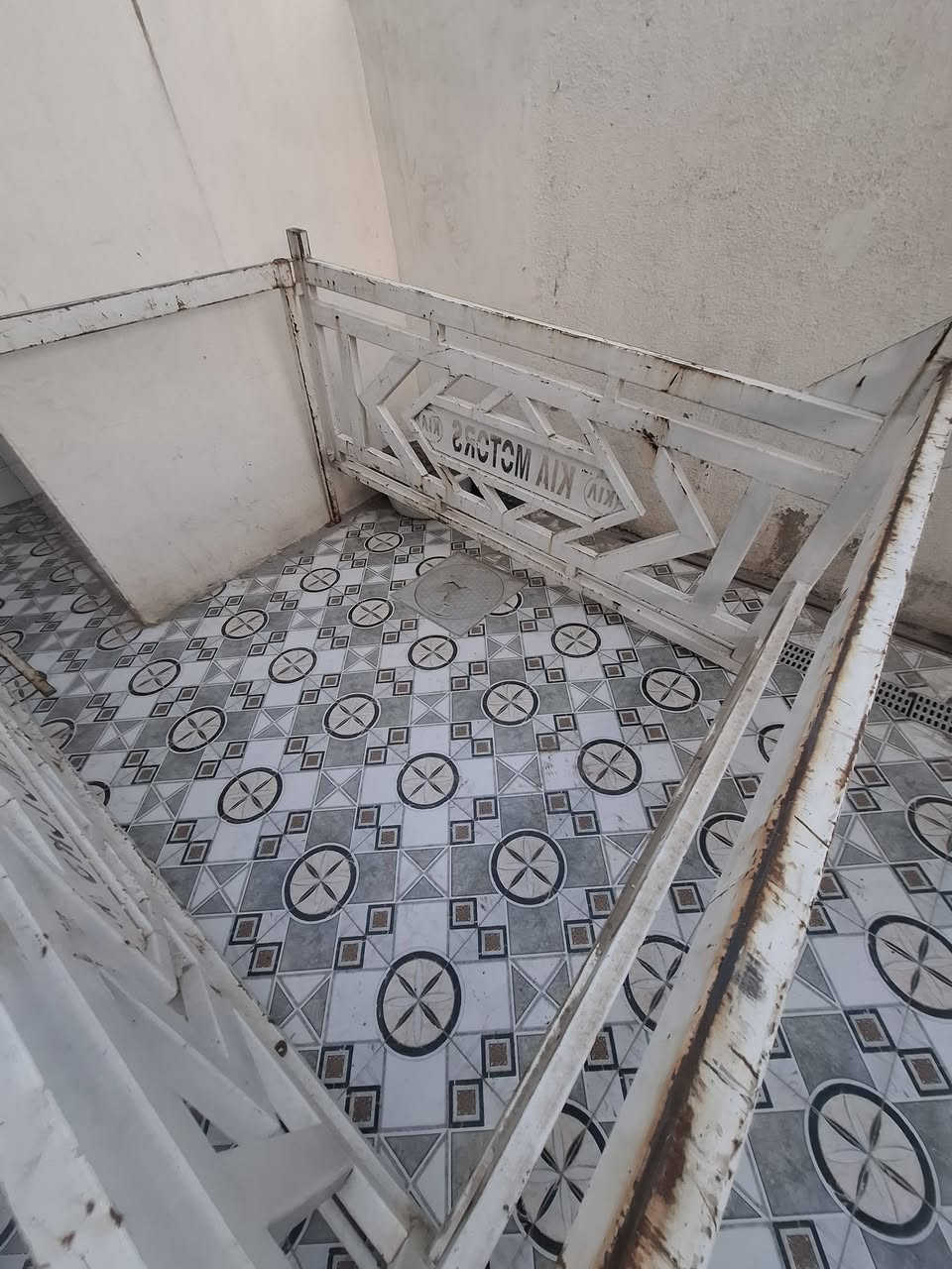 محجر كيا عموشه ٢٧٠٠ للبيع للاستفسار
***********
***********
