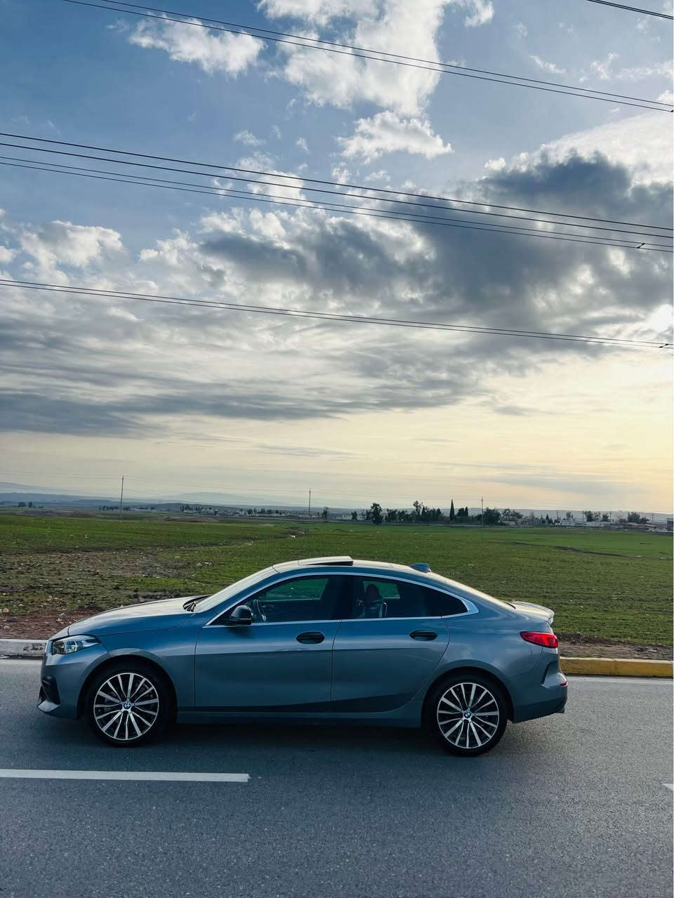 BMW X ONE
مۆدیل ٢٠٢٣ قەپات قەپات مواسفاتە گیر تۆماتیک پانۆراما کوشن جلد و ناو سور لایت لید گیچ الکترۆنی قەپات قەپاتە لە مواسفات دو پارچەو نیو بۆیاخی هەیە بێ ناوگرتن تەنها ارباکی سوکان سیستمە گیر و مەکینە و اکسل بەشەرت بەناوی خۆمانە بەشەرت بەناو کردن ٣٥ هەزار کیلۆمەتری حقیقی ڕۆشتوە تازە سێرڤسی کاملی کراوە رونی مەکینە و ڕۆنی گێری گوردراوە هیچ مەسروفێکی تێدا نیە سعری ١٩٧ وەرەقە بۆ زانیاری زیاتر ***********ناونیشان کۆیە كويسينجاك, أربيل
