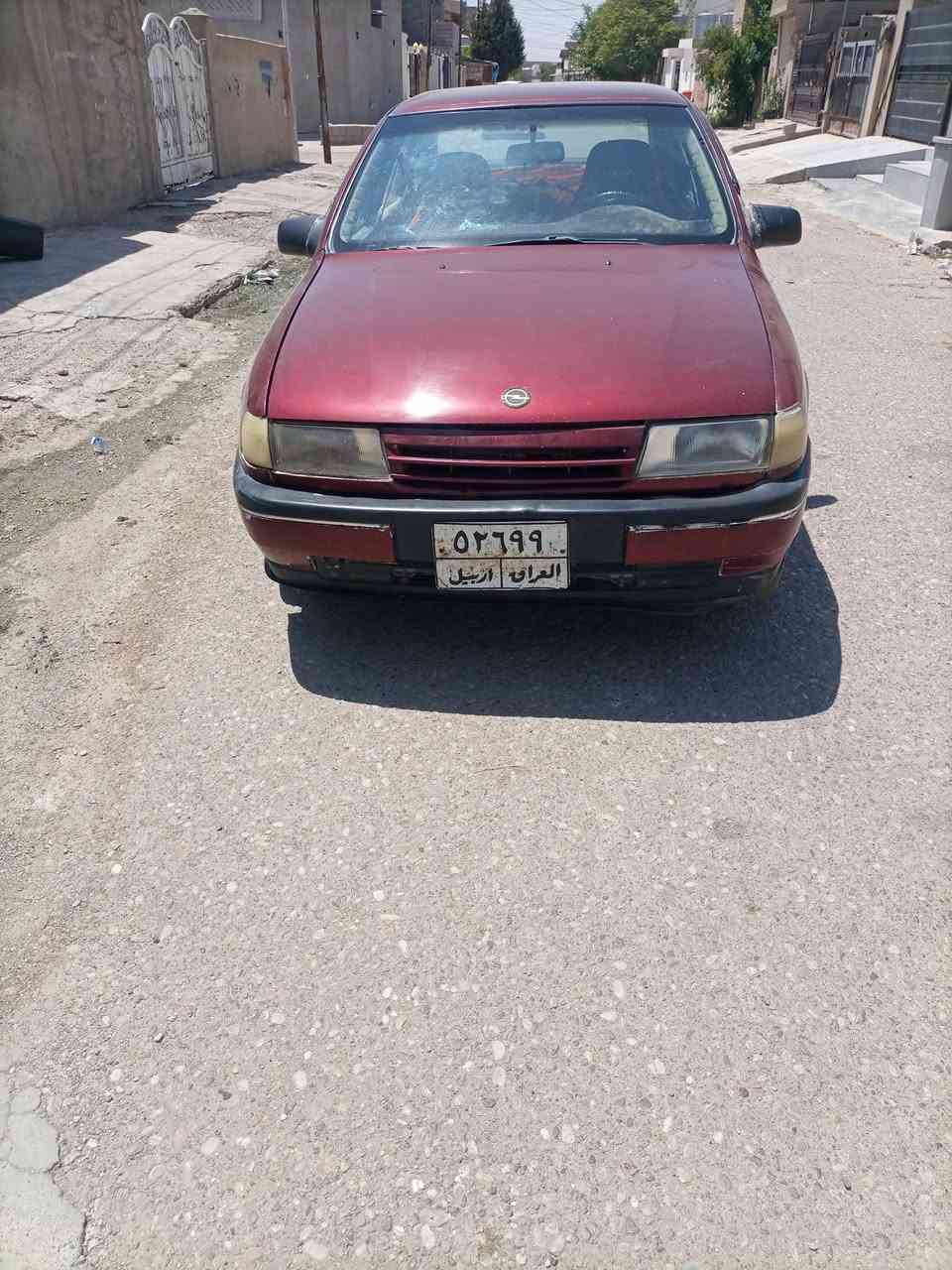 ئەم سە یارە یە بو فروشتن مودیل 1991تحویل بە شە رت وە کالە بە شە رت سەیارەیەکی جائیزە ماڵی دۆستە ٢٥ وەرەقەو مەجالی تیایە مەکینە شانزەی قایش پان پاوەرە کرکوک پەنجا عەلی   ***********
 ***********
