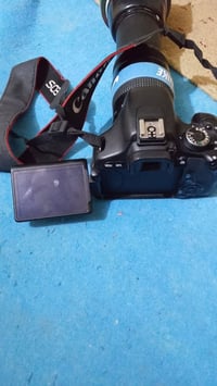 كانونD600 100/100 07742662947