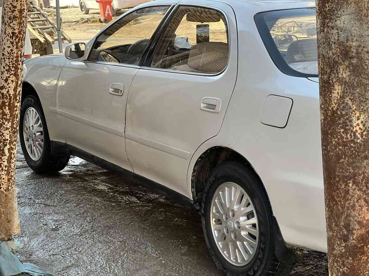 السلام عليكم
كرسته نفخ كفاله عامه من الضربه مصبوغه حزام 
جديده السياره محرك وكير كارتون ونجي
مكان السياره الشطره
للتواصل الاتصال ***********
