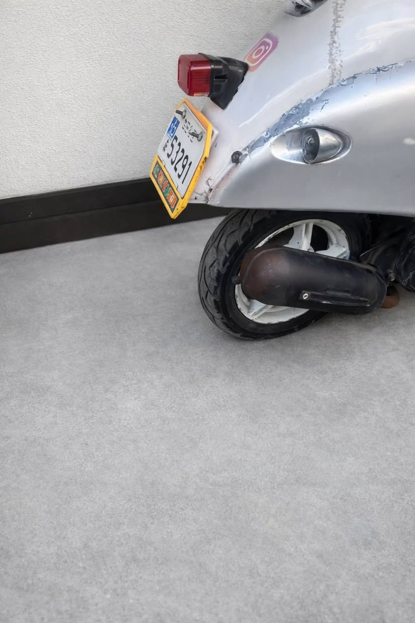 للبيع دراجة كلاسك شغالة وناعمة  هندر وسلف وكهربائيات كاملة سعرها ١٨٠ مكانها  بغداد حي العامل


**إذا كنت صاحب هذا الإعلان وتريد حذفه لأي سبب، رجاءا أرسل رسالة إلى الدعم الفني**