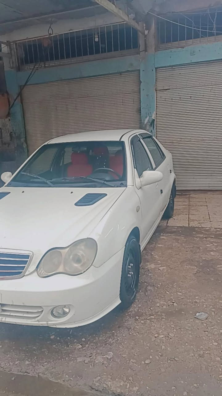 السلام عليكم
للبيع ck 
موديل 2012 
سياره نظيفه حيل (مال بيت) 
محرك اصلي بي نفخ
كير عادي شرط لوك 
تايرات وباتري  جديدة 
كهربائيته كلها شغاله 
مشدود الها شاشه درجه اولى 
سياره بدون ضرر فقط بيها نص باب صبغ
رقمها الاماني نينوى
صاحبها الشرعي اني 
شرط التحويل 
بيها كابون بانزين ⛽️
سعرها خاص
الشراي يدخل خاص او يتصل وبلخدمه 

***********
***********
