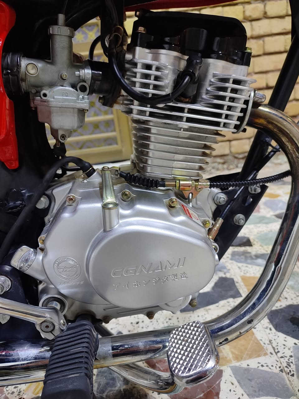 سلام عليك
ماطور للبيع شاصي عشرين ارشه 
تعمير 25 اصلي بيه مكينه سيجي نامه اصلي 
ماطور انضف من صوره سعر 850 وبيه مجال 
الاستفسار ***********
