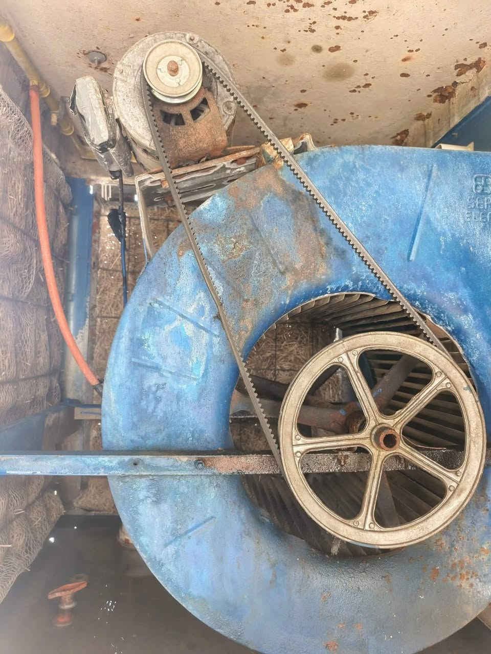 مبردة حجم 4 ونص للبيع
للستفسار ***********
