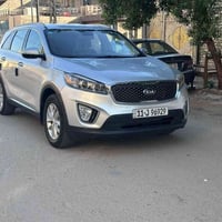 سورنتو موديل 2018 امريكي بيهه صبغ5قطع  بدون لا شاصي ولا لغد  السياره ج...