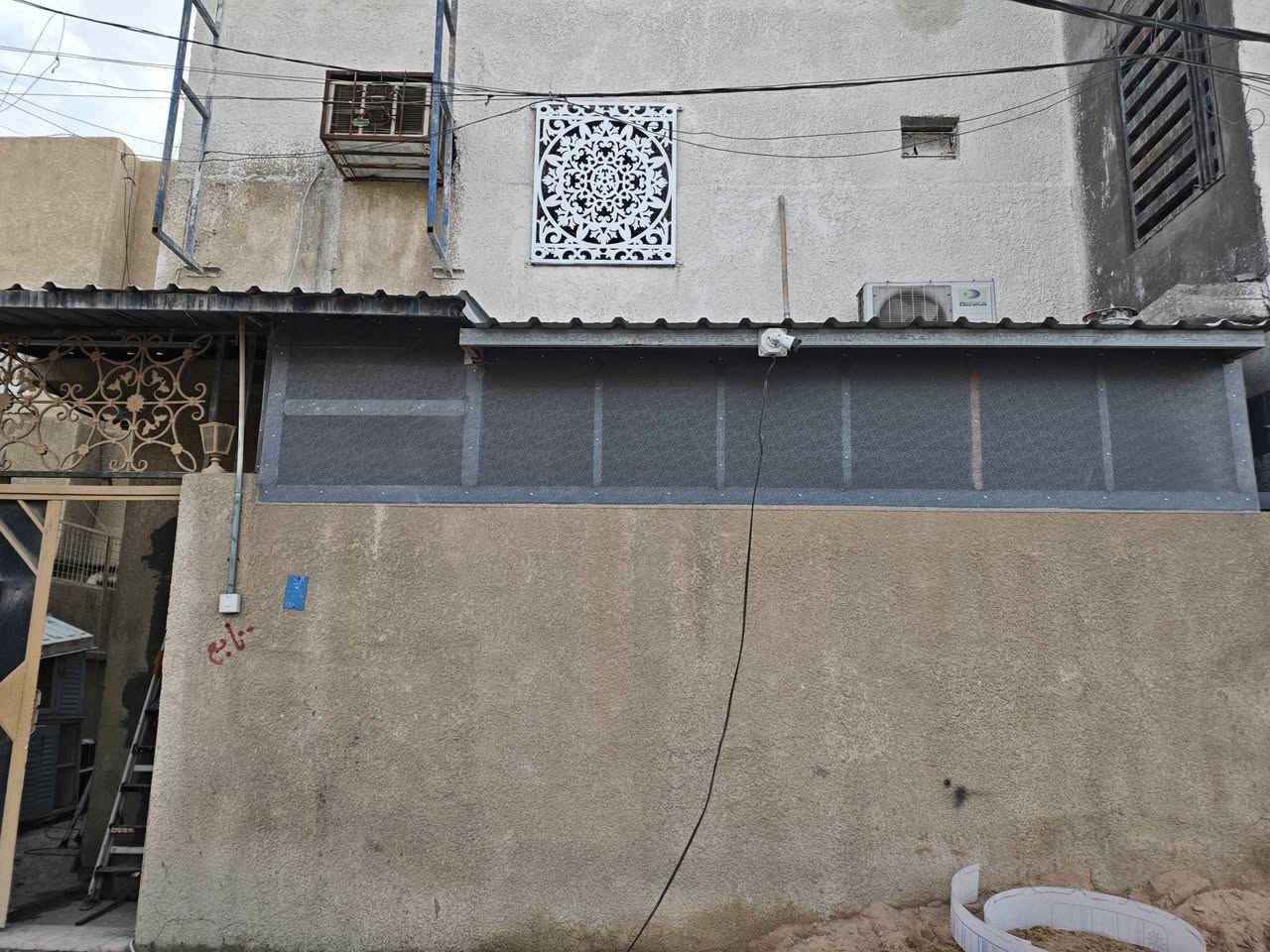 السلام عليكم حداد متنقل عمل كافة حداده شغل يشمل القرنه وبني منصور ومرات مدينه او البصراة اذا شغل قوي يريد يراسل صفحه نموذج من شغل


**إذا كنت صاحب هذا الإعلان وتريد حذفه لأي سبب، رجاءا أرسل رسالة إلى الدعم الفني**