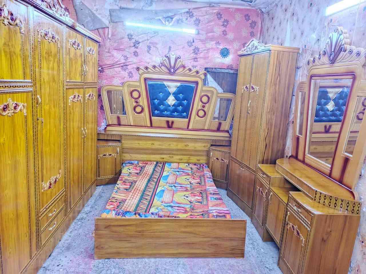 غرفه غير مستعمل نهائيا السعر750 بيه مجال بغداد الشعله مابيع توصيل مال بيت ***********
