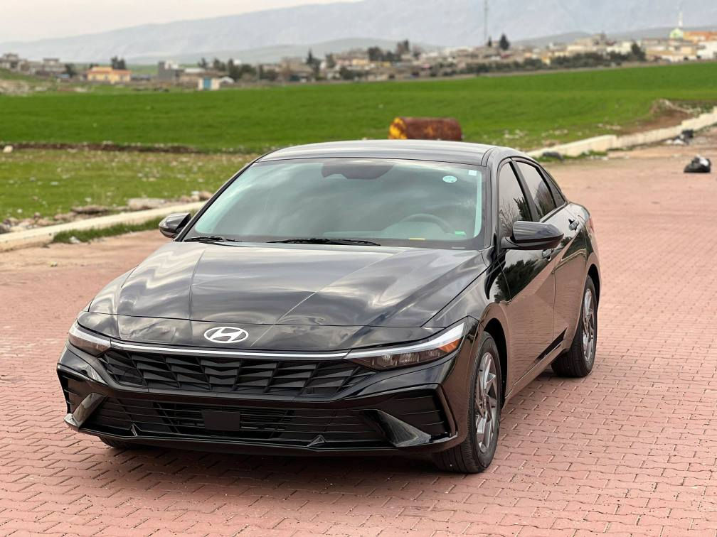 هوندا النترا 2024 كلين بدون  حادث و بدون صبخ بدون بارد بدون شخوط السعر 150$ ومجال 
مواصفات سياره SEL فول فول عدا فتحه 
معروفه گيچ الكتروني تشغيل عند بعد بصمه ابواب بصمه صندوق بصمه تحديد سرعه تحديد مساره شاشه كاميره اناره داخليه متغيره الوان والاستوع رادار امامي و خلفي جانبي وظعيات للقياده نورمال/سپورت سمارت /ايكو /  تحكمات ستيرن كامله اناره يد باب عند اقتراب فتح صندرق عند اقتراب  و هتد... ماشيه 23 mil گير محرك حجر گزوز رادار كل شرط سياره دخول جديد تترقم اربيل دهوك سليمانيه للاستفسار  *********** أربيل, العراق
