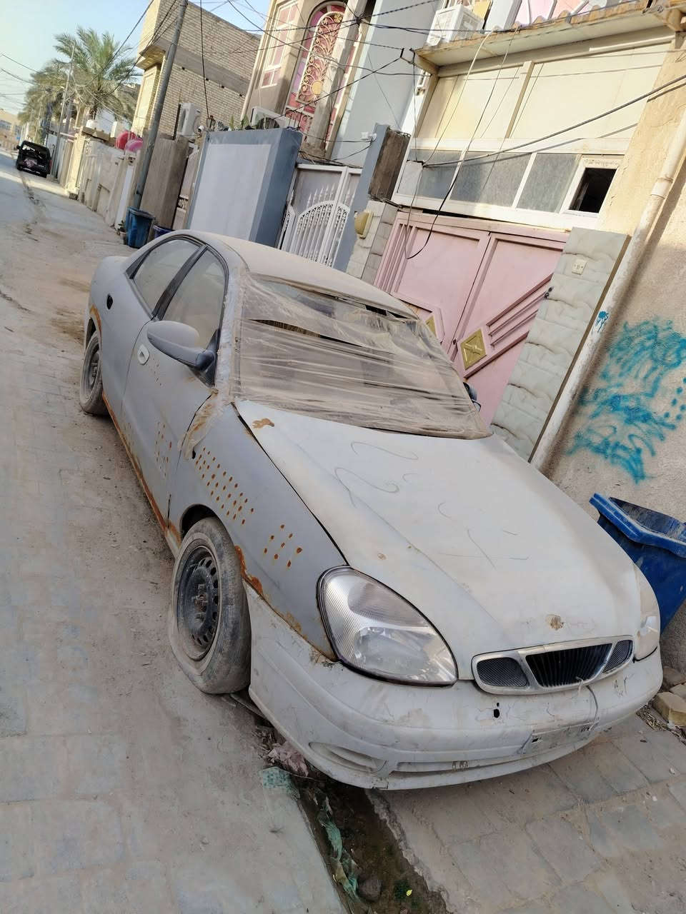 السلام عليكم دايو نوبرا موديل ٢٠٠٠ لون اصفر محرك ٢٠٠٠ مسكر سياره مسمكره وجاهزه كهربائيات كله شغاله ضفيره جديده مكينه لاتبخير ولا تنقيص السياره بيه مشكله كهربائيه بل كير وعايزه جامه وصبغه وترتيبات وغراضه البقيه كله موجوده يدات بيبان ونواعم مكاني النجف كوفه قرب مسجد السهله متواجد خاص ***********
