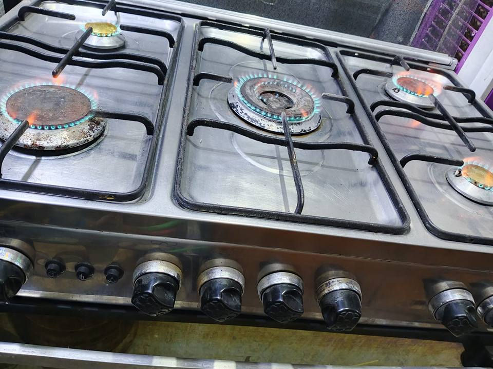 متاح غراض بيت مستعملات قليل كلش نضاف مستعجل عليهن سعر مناسب تصل وتدلل مكاني كربلة تصل وتدلل 
*********** كربلاء, العراق
