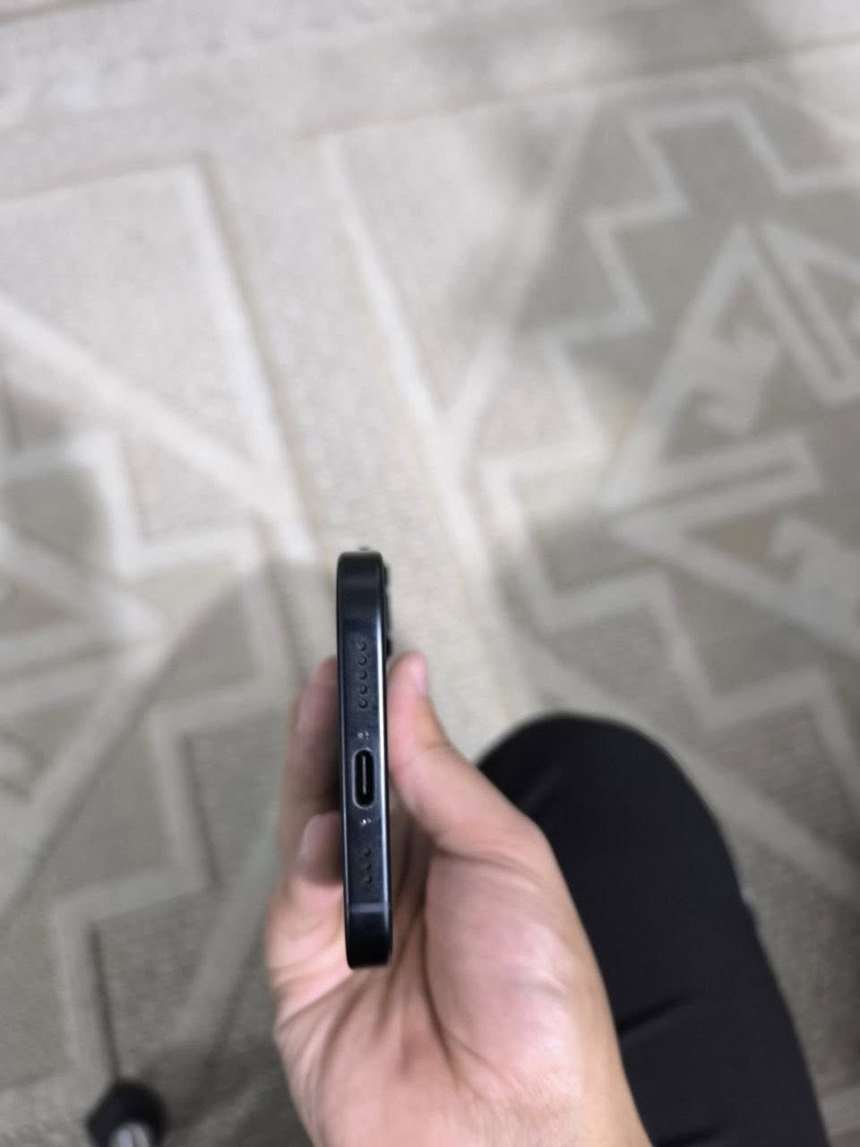 ايفون15
الجهاز نضيف كلش ما مفتوح بطارية٨٩ 
ملحقات: كيبل USB-C أصلي، الكارتونة 
مكاني بغداد 
السعر725


**إذا كنت صاحب هذا الإعلان وتريد حذفه لأي سبب، رجاءا أرسل رسالة إلى الدعم الفني**