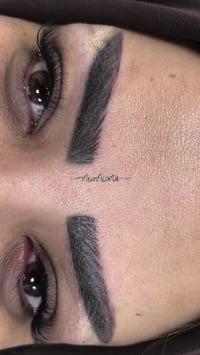 تركيب رموش • رموش اعتيادية