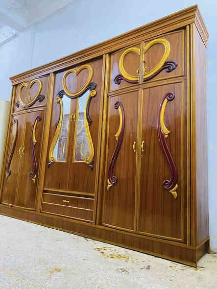 غرفة نوم حطاطة ملحق نظيفة لوك ظهر جرجوبة زاويةبارتفاع الكنتور بسعر 875 الف وبيه مجال 
عنوان بعقوبة كاطون شارع ابو رباح مزاد ضي القمر 

***********
