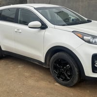 سبورتج 2022ماشيه 45سياره جديده بنيد مبدل فقط بدون اي شاصي او لغد مكفول...